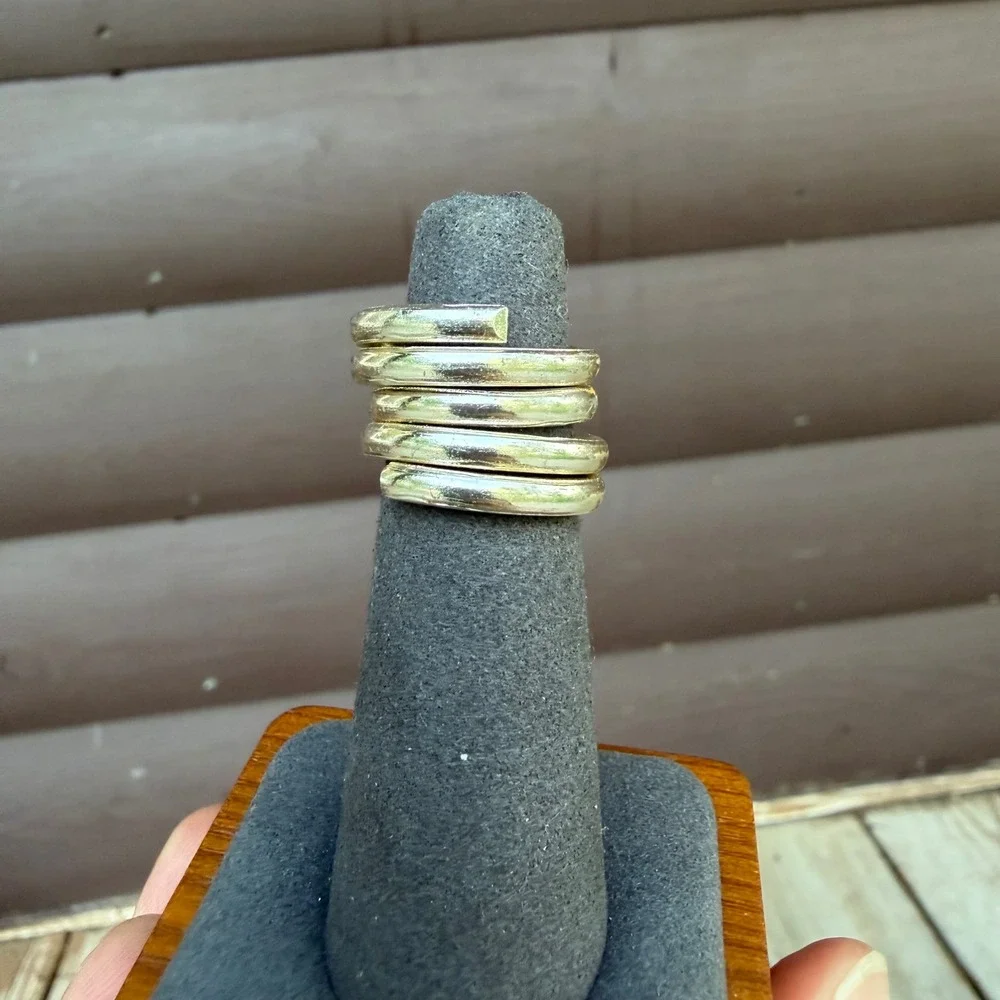 Spiral Wrap Ring Womens Size 4 Silver Tone Multi Band Coiled Statement